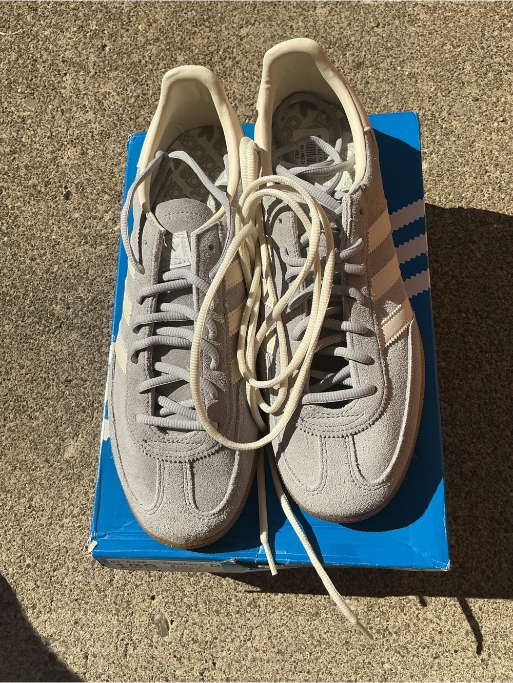 adidas Unisex  handball Spezial IF7086 men’s 10.5 women’s 11.5 new in box